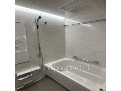 バスルーム ※写真・画像は実際と異なる場合がございます。部屋写真は同一タイプのものです。（ただし、画像中にタイプ名の記載がある場合はその記載内容を優先します。）