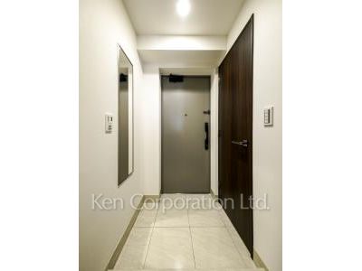 LIBR GRANT 四谷三丁目の写真 玄関 ※5階の同じ間取タイプを撮影。仕様が異なることがあります。