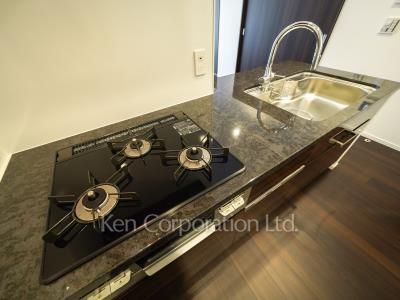 LIBR GRANT 四谷三丁目の写真 キッチン ※5階の同じ間取タイプを撮影。仕様が異なることがあります。