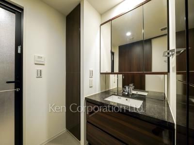 LIBR GRANT 四谷三丁目の写真 パウダールーム ※5階の同じ間取タイプを撮影。仕様が異なることがあります。