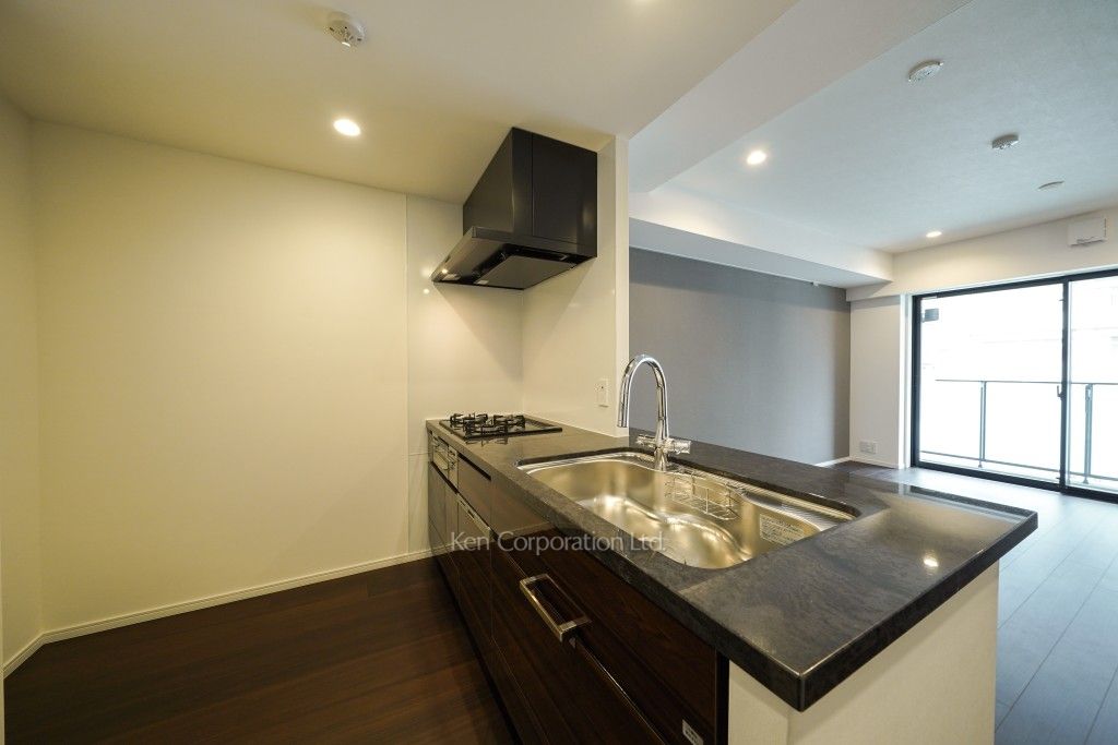 LIBR GRANT 四谷三丁目の写真 キッチン ※5階の同じ間取タイプを撮影。仕様が異なることがあります。