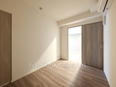 LIBR GRANT 四谷三丁目の写真 ベッドルーム ※2階の同じ間取タイプを撮影。仕様が異なることがあります。