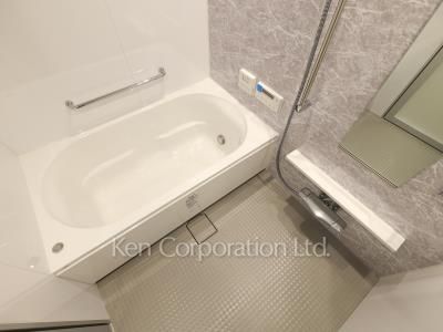 LIBR GRANT 四谷三丁目の写真 バスルーム ※2階の同じ間取タイプを撮影。仕様が異なることがあります。