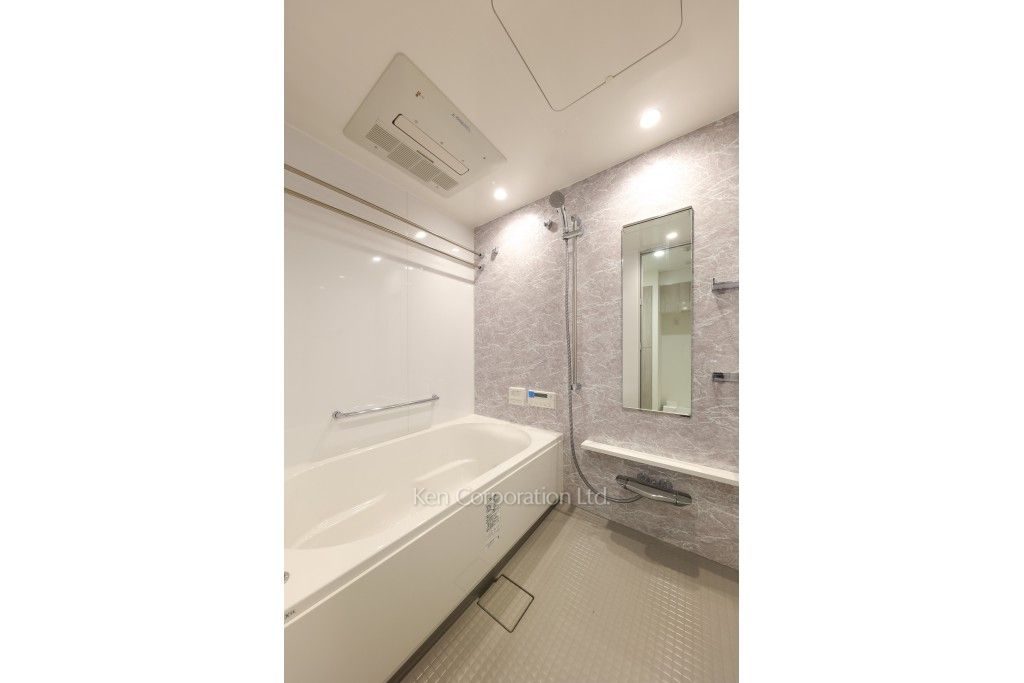 LIBR GRANT 四谷三丁目の写真 バスルーム ※2階の同じ間取タイプを撮影。仕様が異なることがあります。