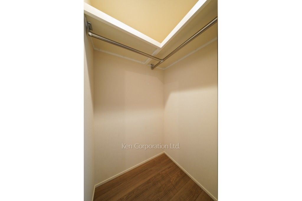 白金ザ・スカイの写真 ウォークインクローゼット