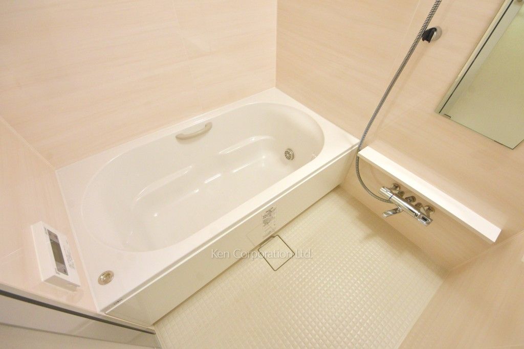 代々木参宮橋テラスの写真 バスルーム ※1階の同じ間取タイプを撮影。仕様が異なることがあります。