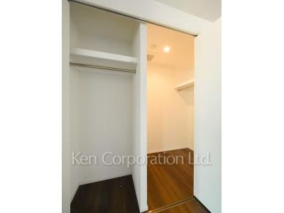 アマンE.S.K.青山の写真 ウォークインクローゼット