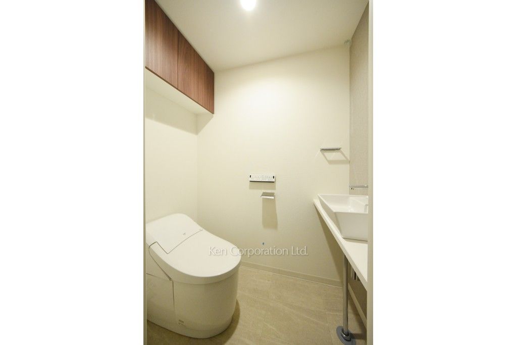 アマンE.S.K.青山の写真 トイレ