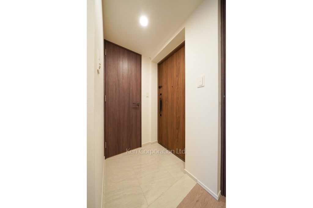 グリーンレジデンス赤坂の写真 玄関 ※4階の同じ間取タイプを撮影。仕様が異なることがあります。