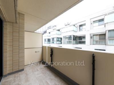 グリーンレジデンス赤坂の写真 バルコニー