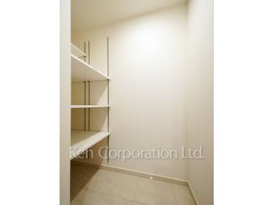 グリーンレジデンス赤坂の写真 シューズインクローゼット