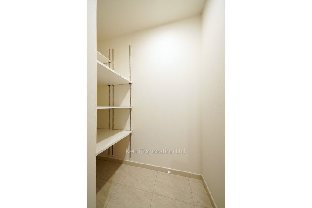 グリーンレジデンス赤坂の写真 シューズインクローゼット