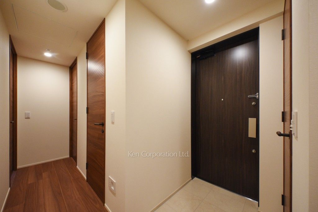 白金ザ・スカイの写真 玄関 ※41階の同じ間取タイプを撮影。仕様が異なることがあります。