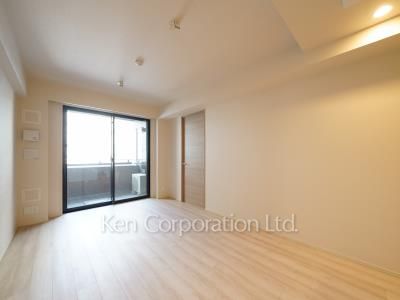 ALTERNA日本橋の写真