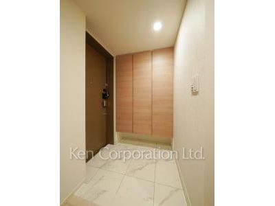 ALTERNA日本橋の写真 玄関 ※5階の同じ間取タイプを撮影。仕様が異なることがあります。