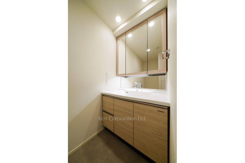 ALTERNA日本橋の写真 パウダールーム ※5階の同じ間取タイプを撮影。仕様が異なることがあります。