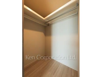 白金ザ・スカイの写真 ウォークインクローゼット