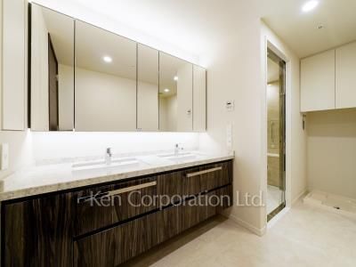 ラ・トゥール新宿ファーストの写真 パウダールーム ※26階の同じ間取タイプを撮影。仕様が異なることがあります。