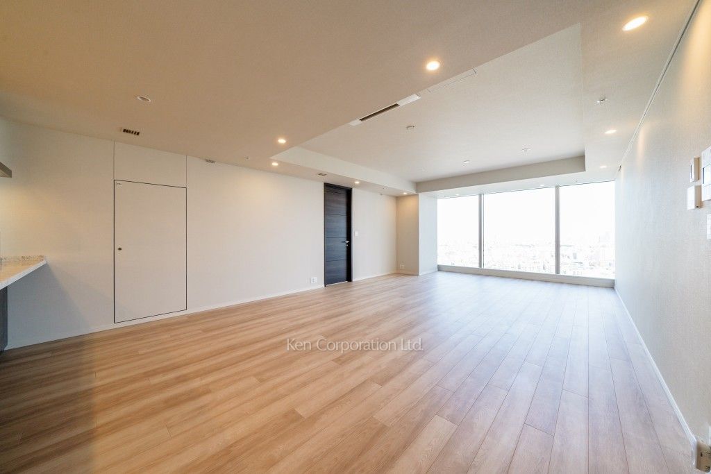 ラ・トゥール新宿ファーストの写真 居室（LDなど） ※26階の同じ間取タイプを撮影。仕様が異なることがあります。