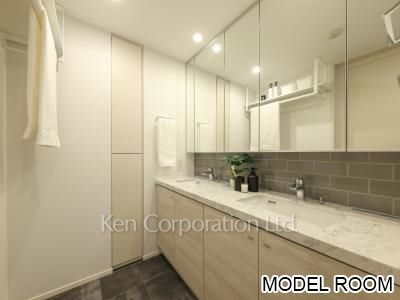 パウダールーム　※MODEL ROOM