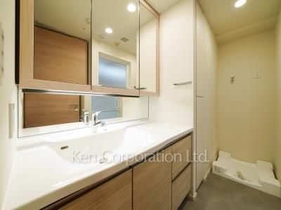 ALTERNA日本橋の写真 パウダールーム ※11階の同じ間取タイプを撮影。仕様が異なることがあります。