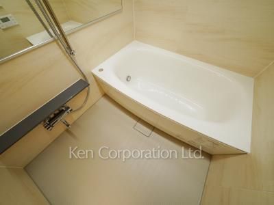 ALTERNA日本橋の写真 バスルーム ※11階の同じ間取タイプを撮影。仕様が異なることがあります。