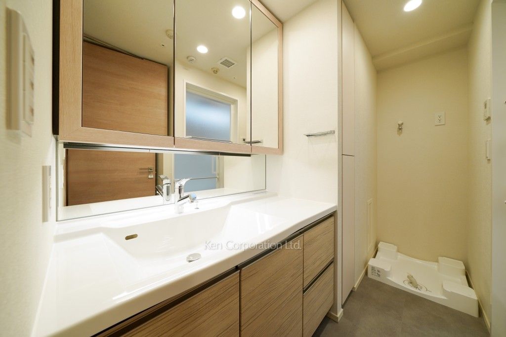 ALTERNA日本橋の写真 パウダールーム ※11階の同じ間取タイプを撮影。仕様が異なることがあります。