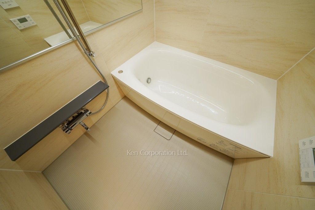 ALTERNA日本橋の写真 バスルーム ※11階の同じ間取タイプを撮影。仕様が異なることがあります。