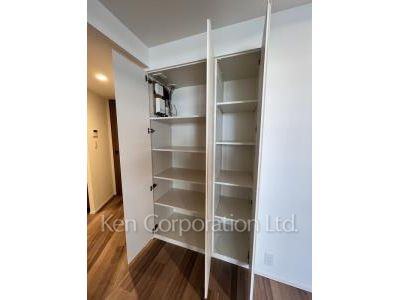 パークタワー勝どきサウスの写真 クローゼット ※4階の同じ間取タイプを撮影。仕様が異なることがあります。