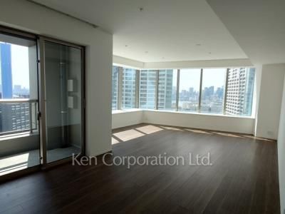 パークタワー勝どきサウスの写真 居室（LDなど） ※26階の同じ間取タイプを撮影。仕様が異なることがあります。