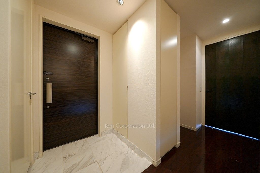 THE CENTER TOKYOの写真 玄関