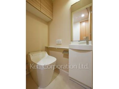 マジェスティハウス新宿御苑パークナードの写真 トイレ