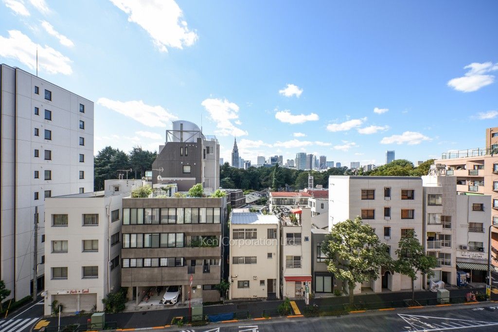 マジェスティハウス新宿御苑パークナードの写真 眺望（居室から）