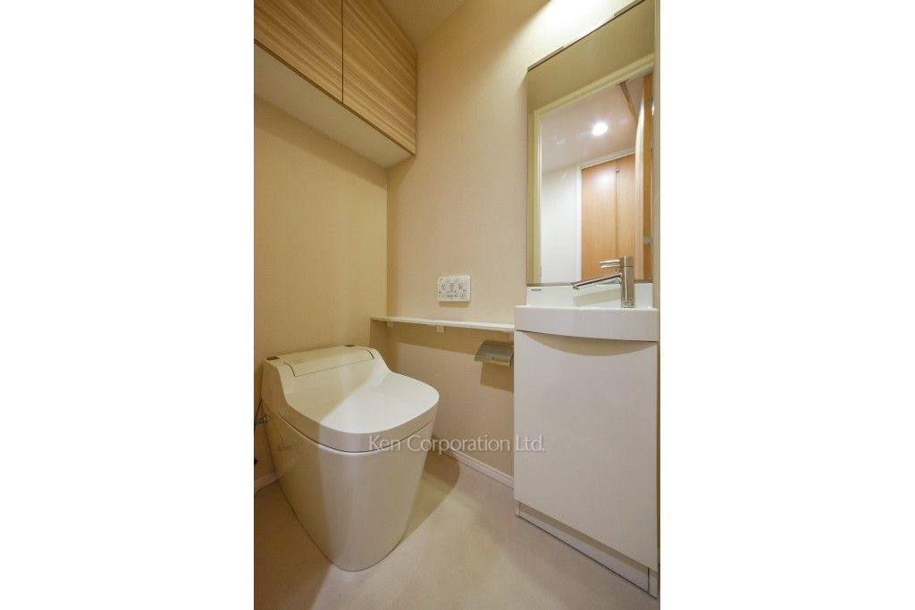 マジェスティハウス新宿御苑パークナードの写真 トイレ