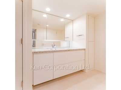 パウダールーム ※写真・画像は実際と異なる場合がございます。部屋写真は同一タイプのものです。（ただし、画像中にタイプ名の記載がある場合はその記載内容を優先します。）