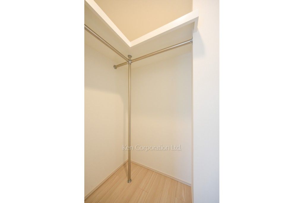 コンフォリア東新宿の写真 ウォークインクローゼット ※3階の同じ間取タイプを撮影。仕様が異なることがあります。