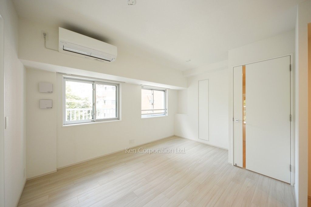 コンフォリア東新宿の写真 居室（LDなど） ※3階の同じ間取タイプを撮影。仕様が異なることがあります。