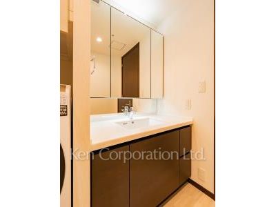 ラ・トゥール飯田橋の写真 パウダールーム ※8階の同じ間取タイプを撮影。仕様が異なることがあります。