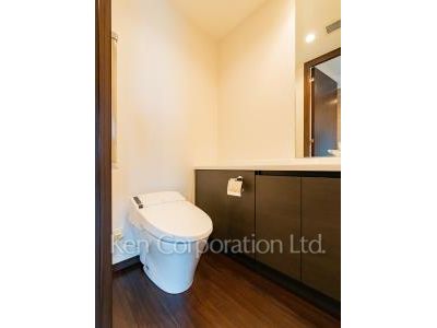 ラ・トゥール飯田橋の写真 トイレ ※8階の同じ間取タイプを撮影。仕様が異なることがあります。