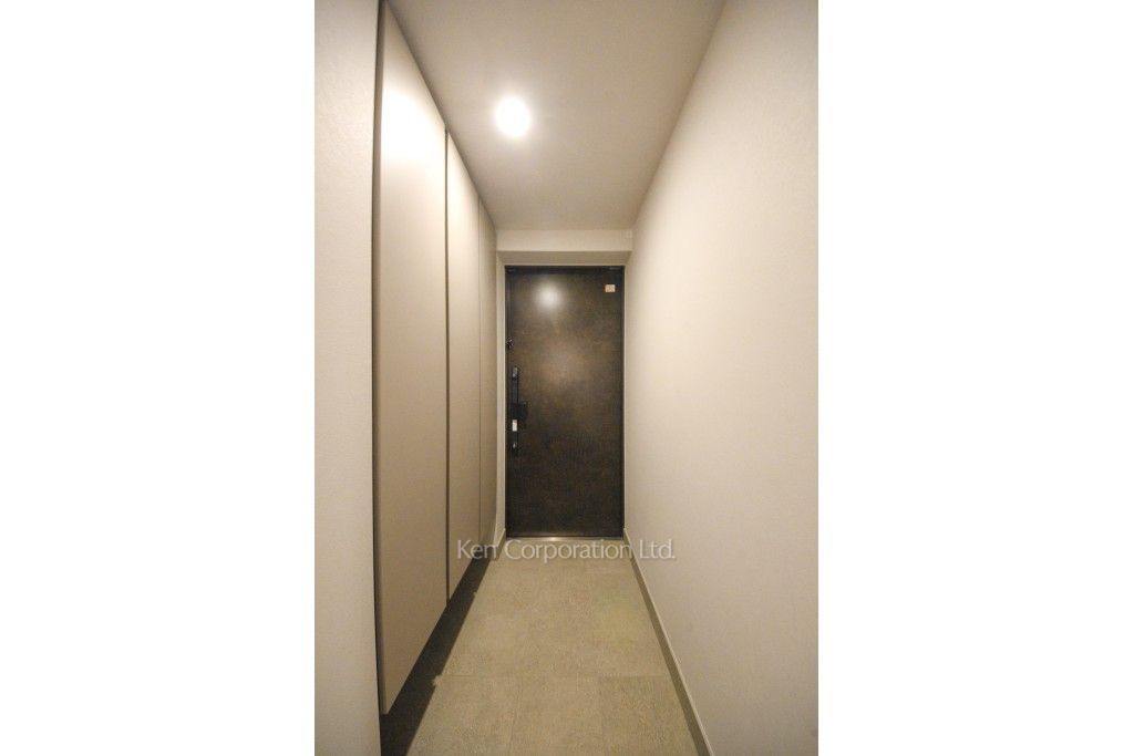 プラウド新虎通りの写真 玄関