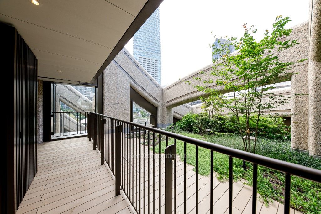 麻布台ヒルズ ガーデンプラザレジデンスの写真 バルコニー