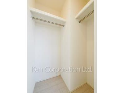 Brillia ist 渋谷本町の写真 ウォークインクローゼット