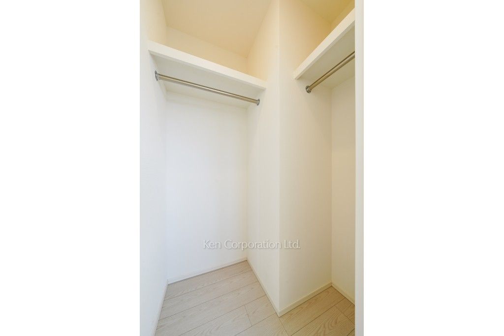 Brillia ist 渋谷本町の写真 ウォークインクローゼット