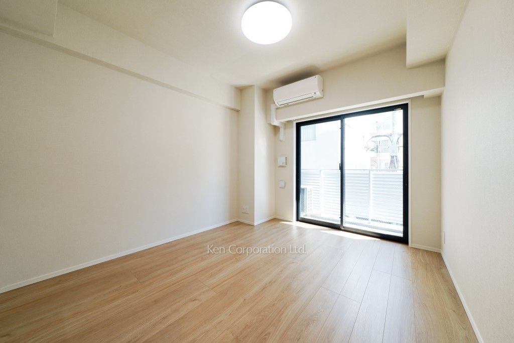 市谷台町坂フロントの写真 居室（LDなど） ※3階の同じ間取タイプを撮影。仕様が異なることがあります。