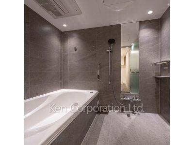 バスルーム ※写真・画像は実際と異なる場合がございます。部屋写真は同一タイプのものです。（ただし、画像中にタイプ名の記載がある場合はその記載内容を優先します。）