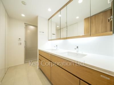 ザ・パークハウス代々木大山の写真 パウダールーム