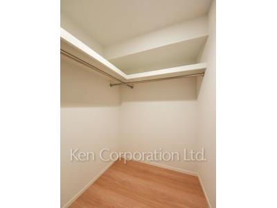 ラ・カーサ広尾の写真 ウォークインクローゼット