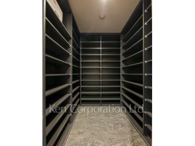 プラウドタワー目黒MARCの写真 シューズインクローゼット