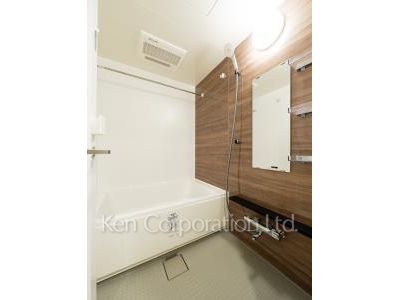 市谷台町坂フロントの写真 バスルーム ※2階の同じ間取タイプを撮影。仕様が異なることがあります。