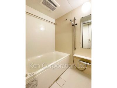 バスルーム ※写真・画像は実際と異なる場合がございます。部屋写真は同一タイプのものです。（ただし、画像中にタイプ名の記載がある場合はその記載内容を優先します。）